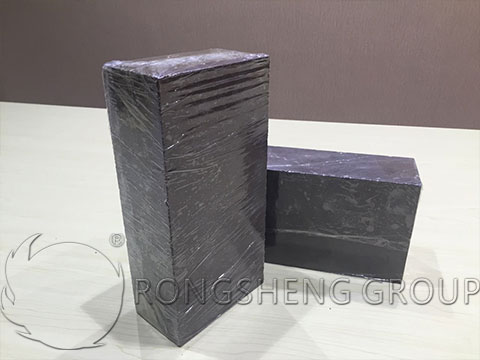 Direct Combination of Magnesia Chrome Brick