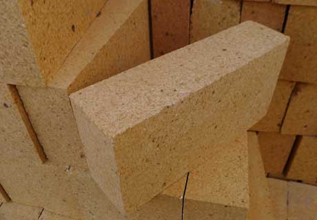 Magnesia Bricks - RS Refractory Fire Bricks Manufacturer